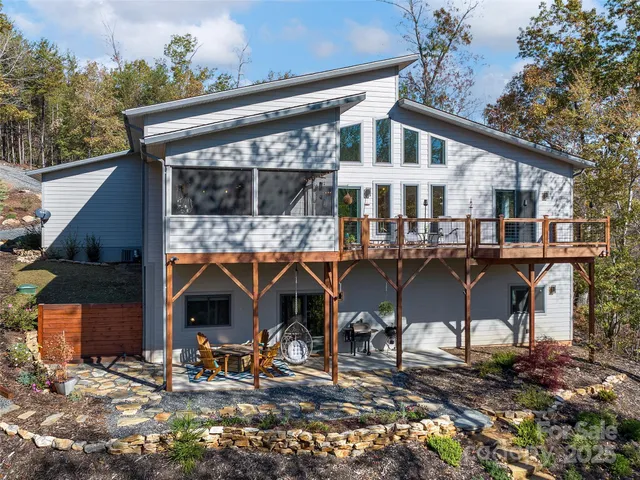 $999,999 | 237 North Mountain Lane, Mill Spring, NC 28756