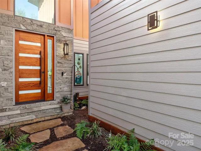 $999,999 | 237 North Mountain Lane, Mill Spring, NC 28756