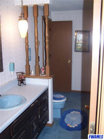 13705 East Ridgeview Court Grabill, IN 46741 - Photo 6 of 12 Gallery Image 6