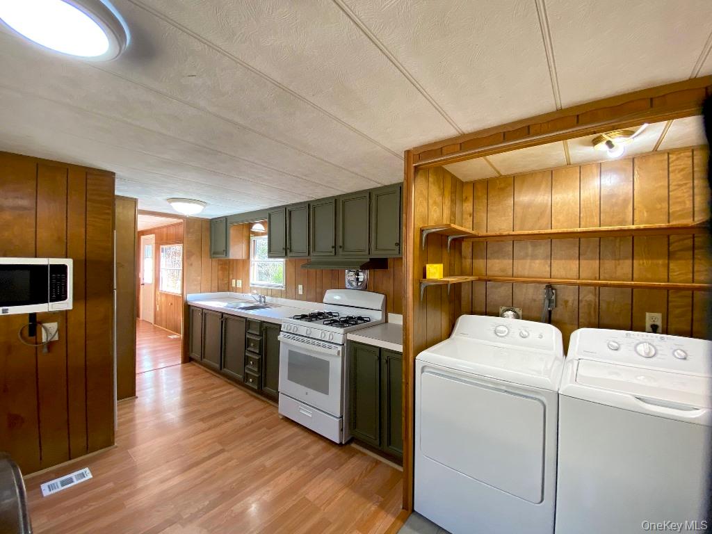 141 Gale Road Mongaup Valley, NY 12762 - Photo 7 of 18