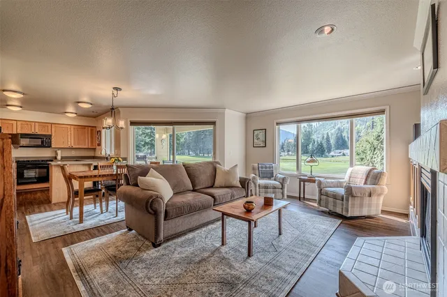 $400,000 | 20795 Kahler Drive, Unit G1, Leavenworth, WA 98826