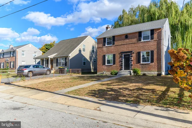 $325,000 | 115 Atlas Drive, New Castle, DE 19720