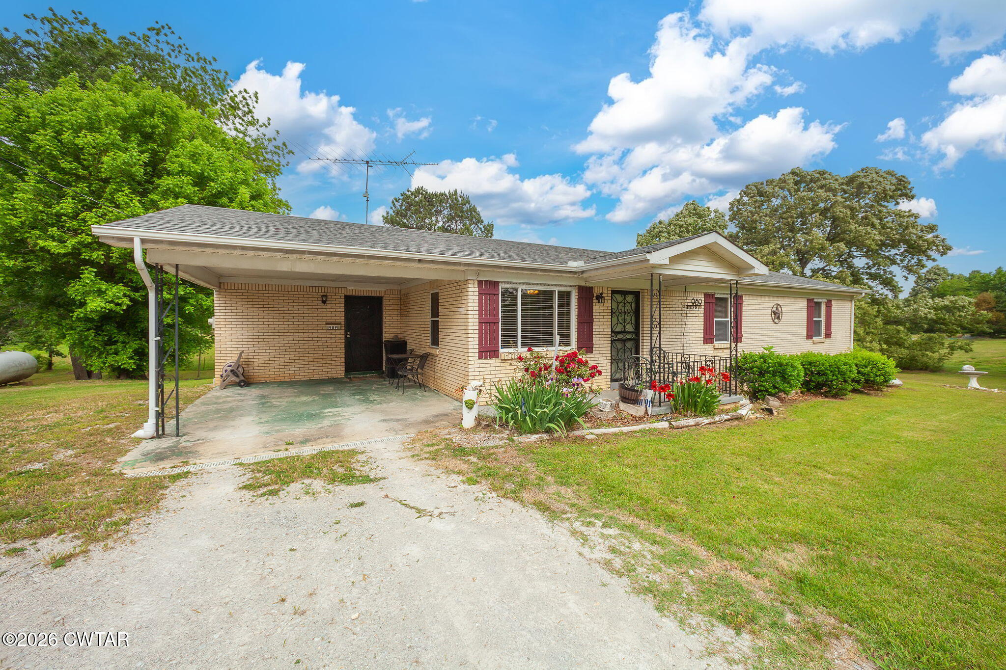 989 Tinsley Road Gadsden, TN 38337 - Photo 2 of 26 Completed-16
