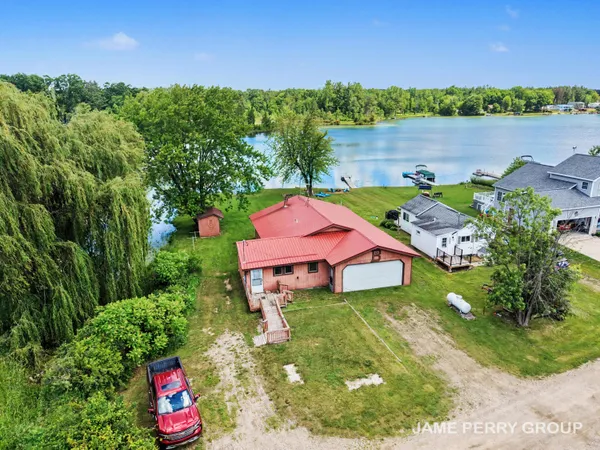 $225,000 | 3357 Flint Drive, Sheridan, MI 48884