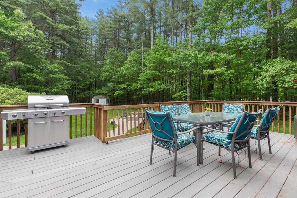 5 Blueberry Lane Topsfield, MA 01983 - Photo 24 of 27