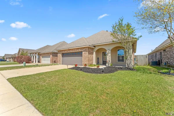 $255,500 | 4280 Olivia Drive, Addis, LA 70710