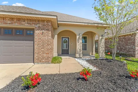 $255,500 | 4280 Olivia Drive, Addis, LA 70710