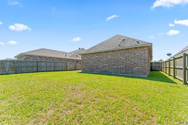 $255,500 | 4280 Olivia Drive, Addis, LA 70710