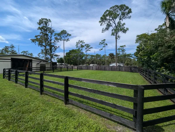 $38,000 | 13161 Casey Road, Unit BARN, Loxahatchee Groves, FL 33470