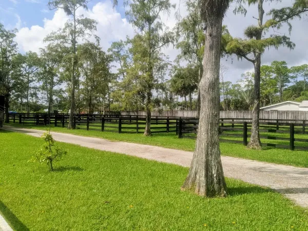 $38,000 | 13161 Casey Road, Unit BARN, Loxahatchee Groves, FL 33470