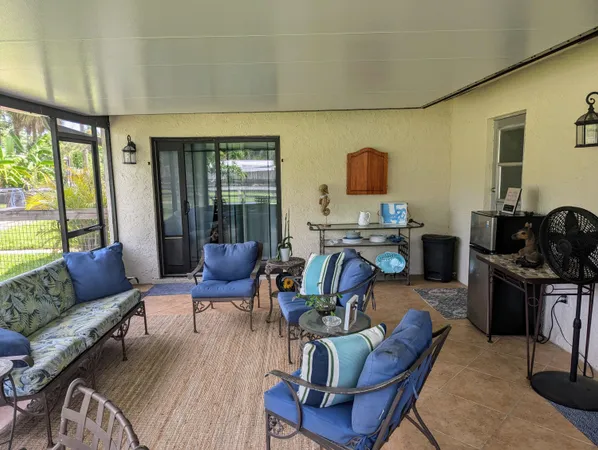 $38,000 | 13161 Casey Road, Unit BARN, Loxahatchee Groves, FL 33470