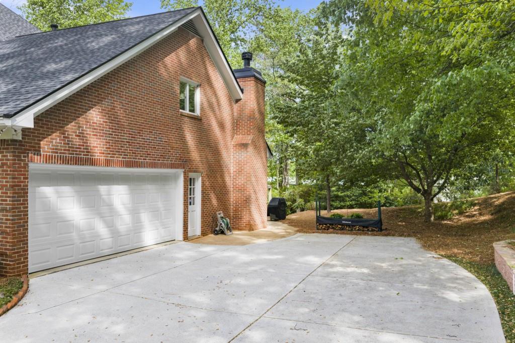 300 Waterpine Court Sandy Springs, GA 30350 - Photo 49 of 53 a view of outdoor space and yard