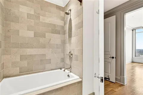 $1,725,000 | 3376 Peachtree Road Northeast, Unit 41A, Atlanta, GA 30326