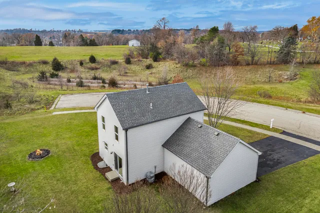 $375,000 | 632 Partridge Parkway, Genoa City, WI 53128