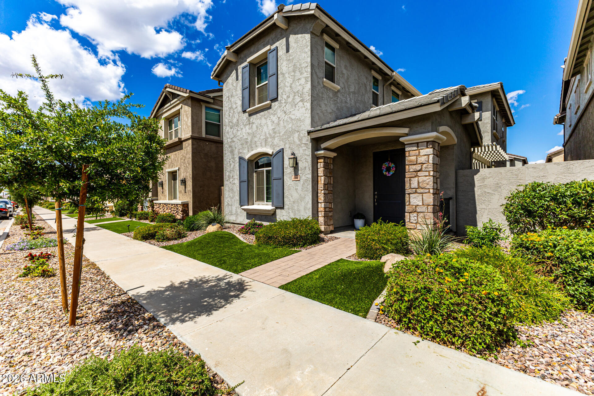 4340 East Jesse Street Gilbert, AZ 85295 - Photo 2 of 31 02-Jesse