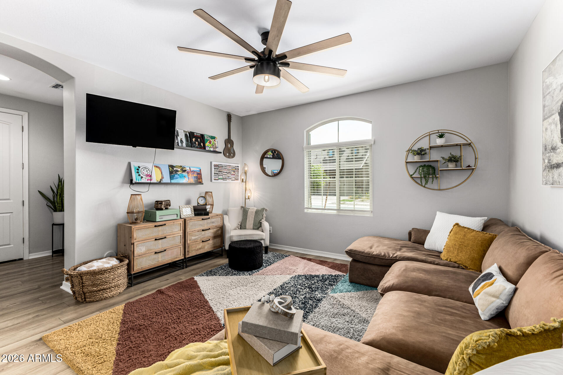 4340 East Jesse Street Gilbert, AZ 85295 - Photo 6 of 31 06-Jesse
