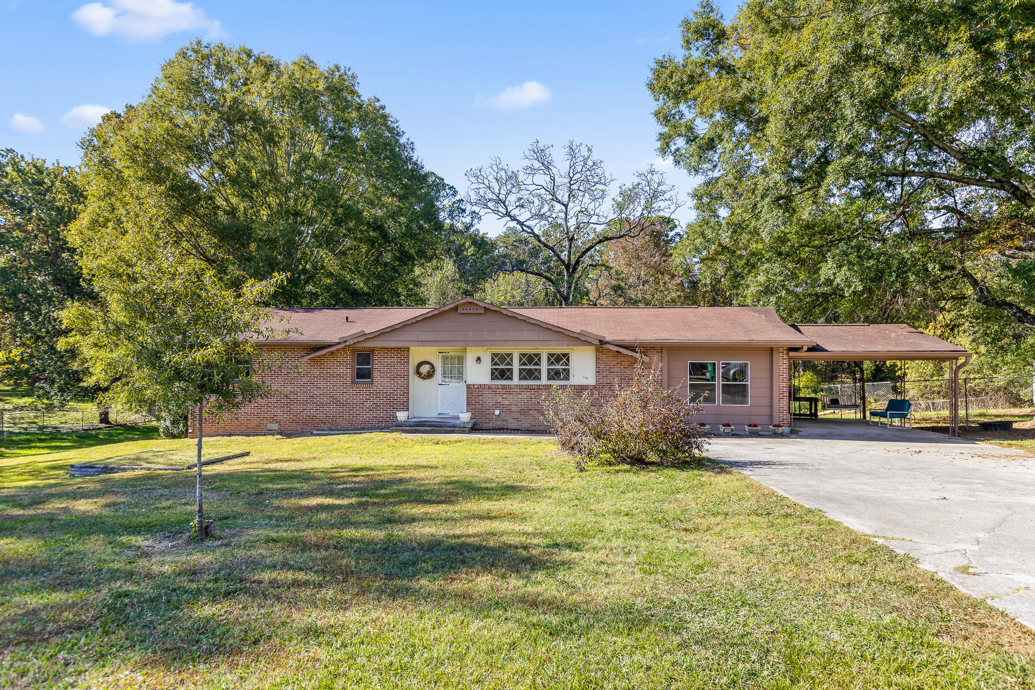 1067 Graysville Road Ringgold, GA 30736 - Photo 2 of 32 Graysville-3