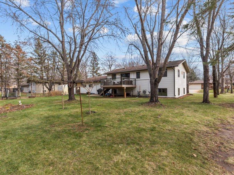 1631 Devon Road St. Cloud, MN 56303 - Photo 2 of 34