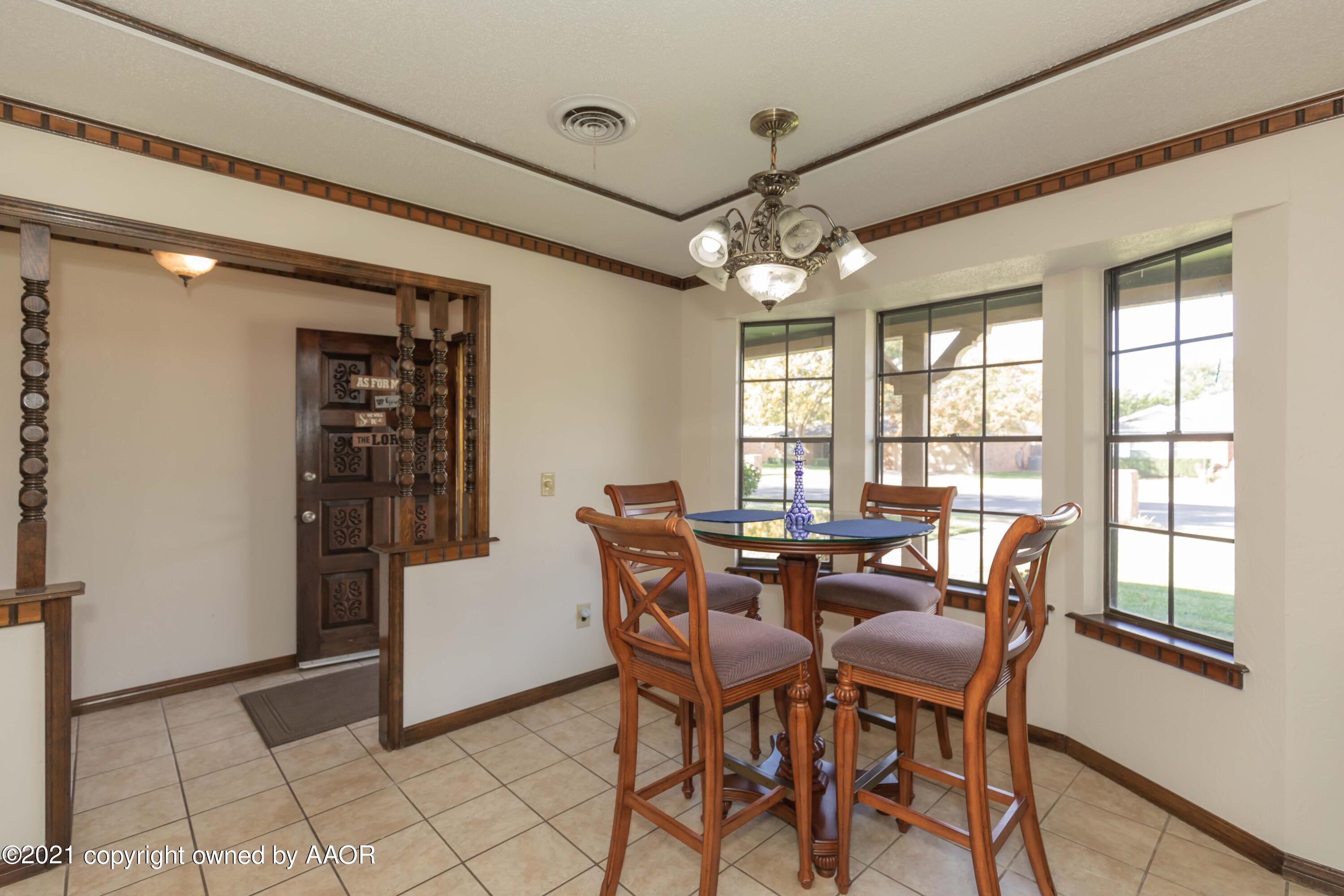 5105 While A Way Road Amarillo, TX 79109 - Photo 11 of 36 DINING VIEW 1