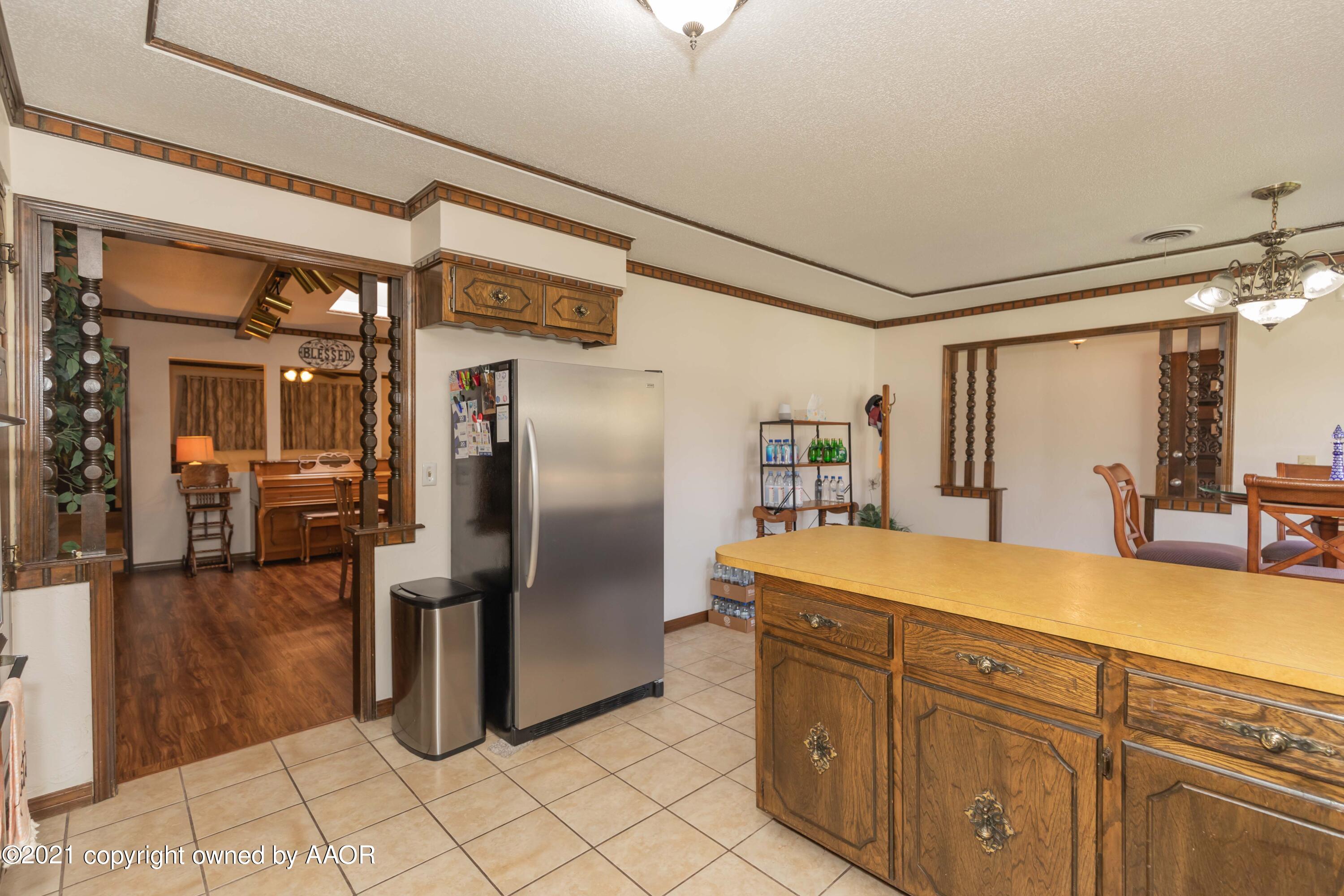 5105 While A Way Road Amarillo, TX 79109 - Photo 9 of 36 KITCHEN VIEW 3