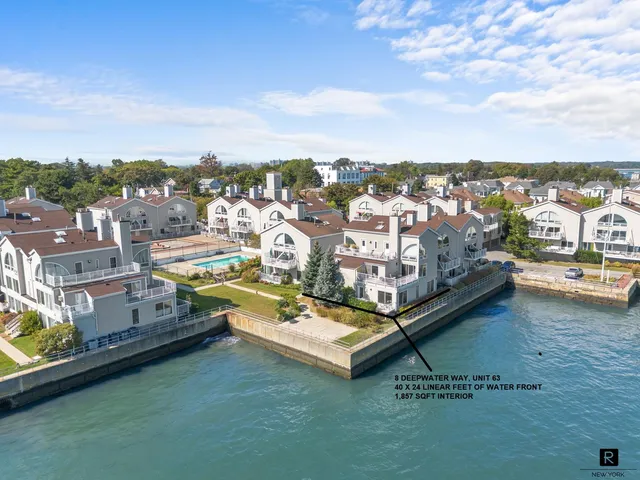 $775,000 | 8 Deepwater Way, Unit 63 | City Island