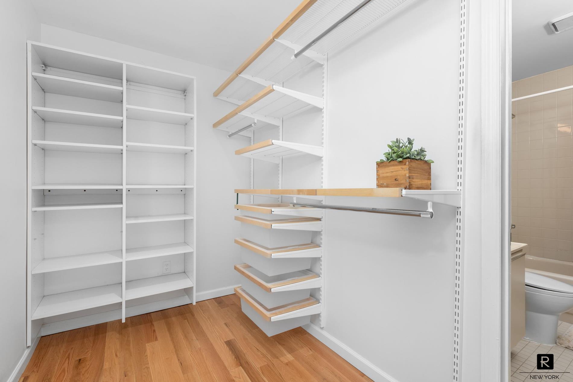 8 Deepwater Way, Unit 63 Bronx, NY 10464 - Photo 11 of 26