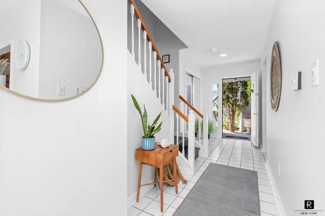 $775,000 | 8 Deepwater Way, Unit 63 | City Island