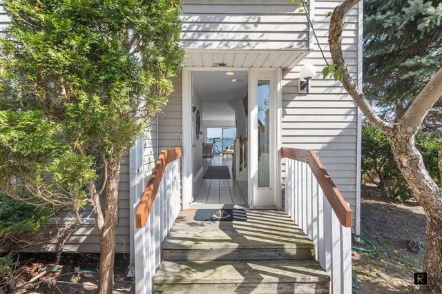 $775,000 | 8 Deepwater Way, Unit 63 | City Island