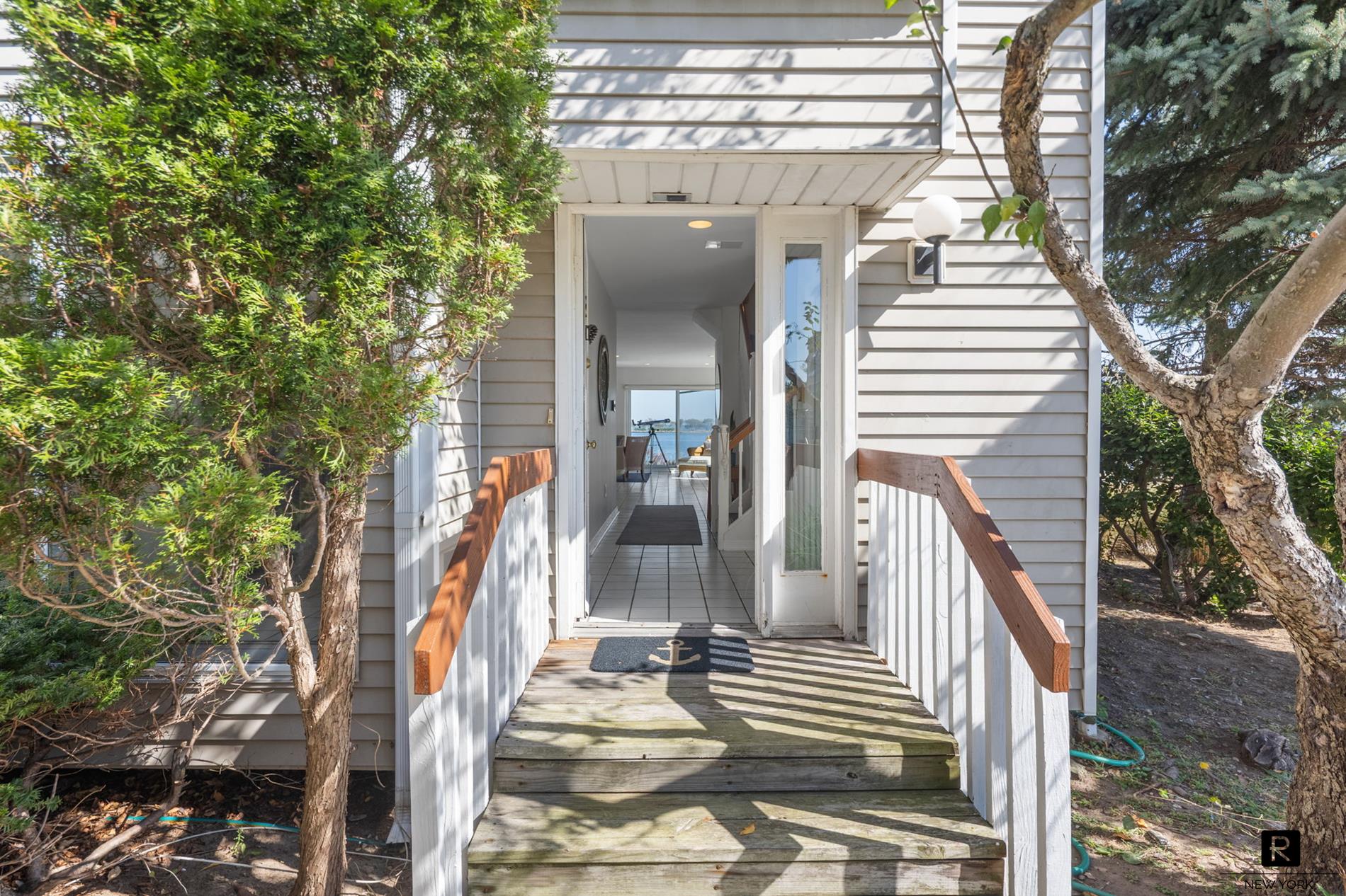 8 Deepwater Way, Unit 63 Bronx, NY 10464 - Photo 3 of 26