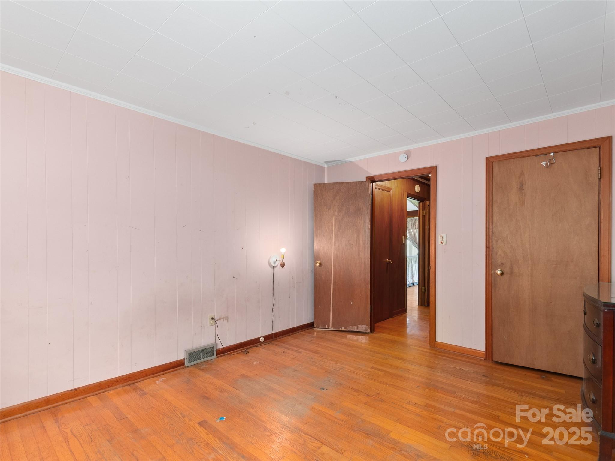 1532 Camp Branch Road Waynesville, NC 28786 - Photo 11 of 21 Gallery Image 11