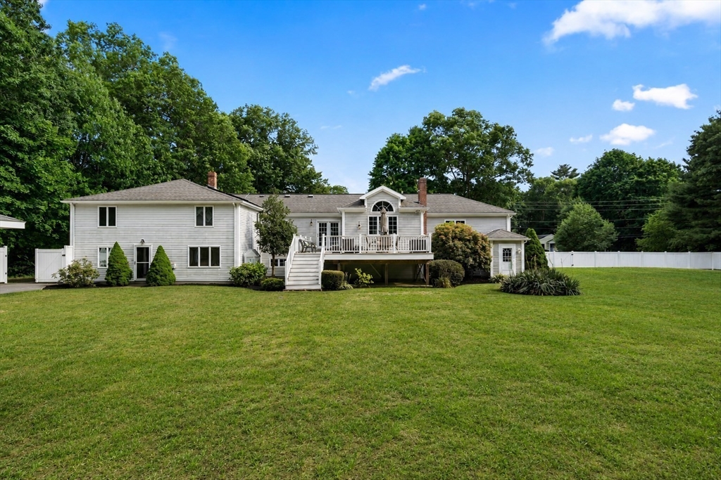 33 Russell Road Hanover, MA 02339 - Photo 19 of 27