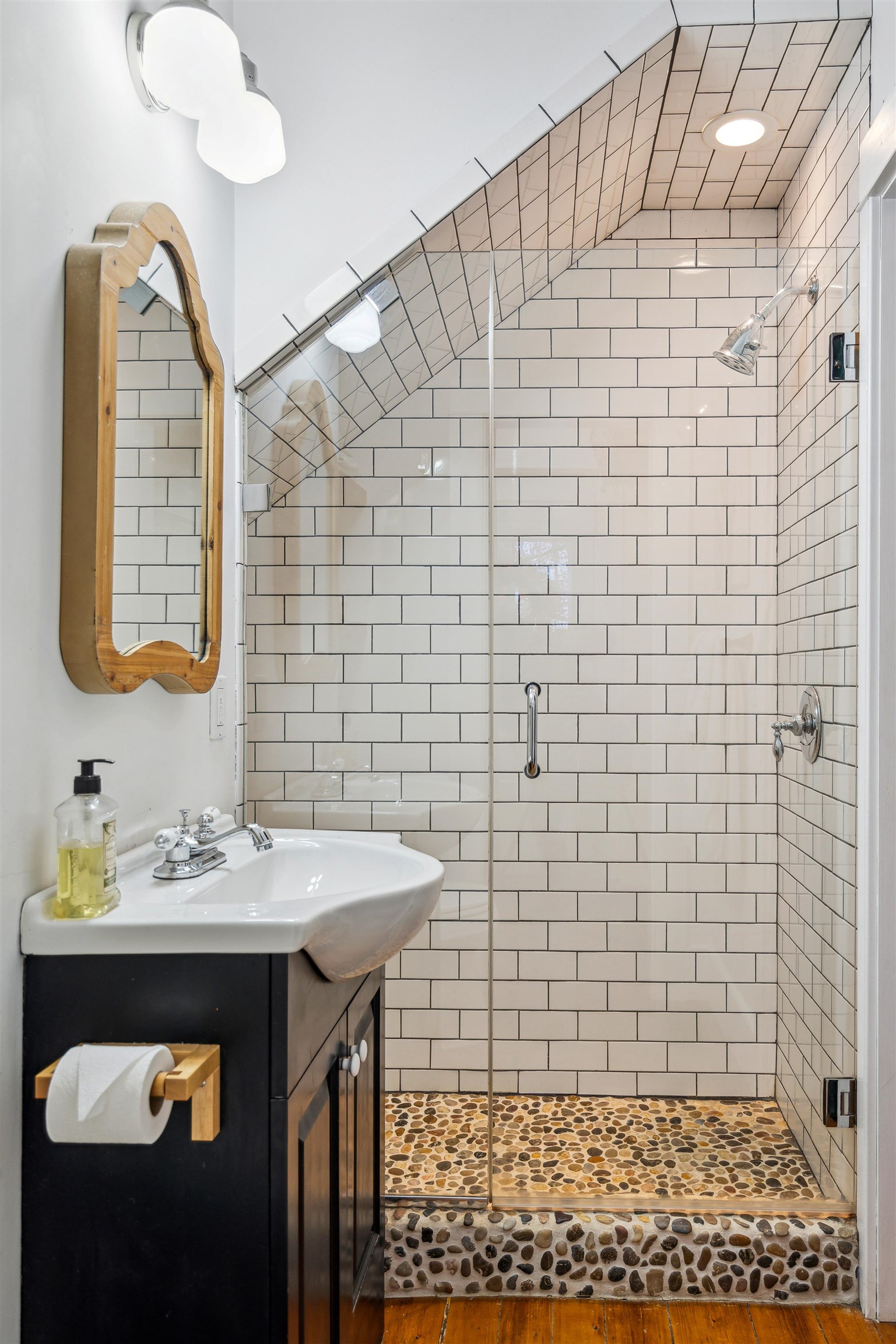 2305 County Road Windsor, VT 05089 - Photo 15 of 39