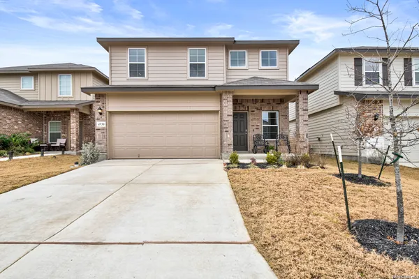 $2,400 | 4930 Cork Crossing, New Braunfels, TX 78130