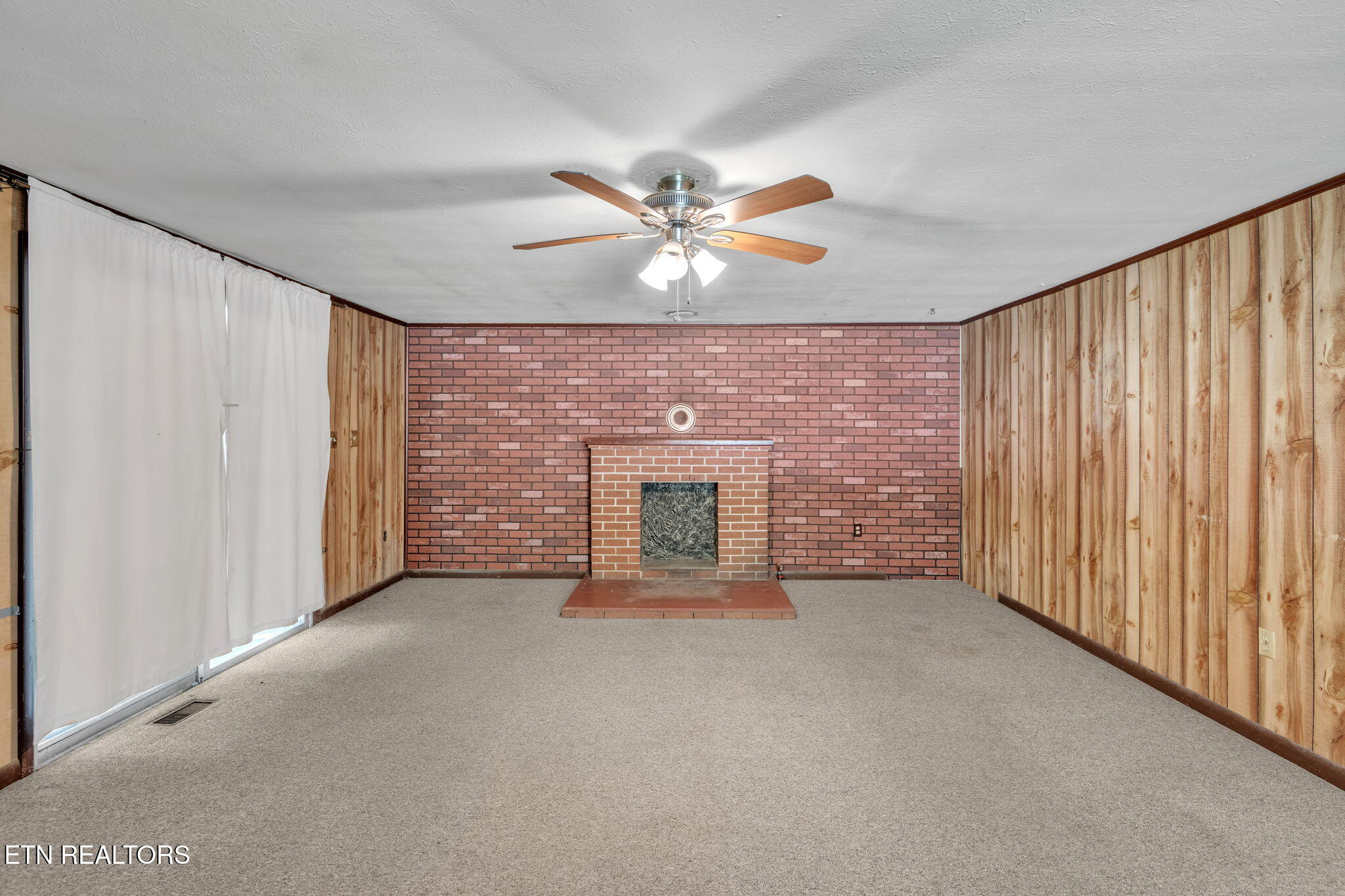 813 Andys Ridge Road Rocky Top, TN 37769 - Photo 6 of 17 2-web-or-mls-Andy's Ridge-4966