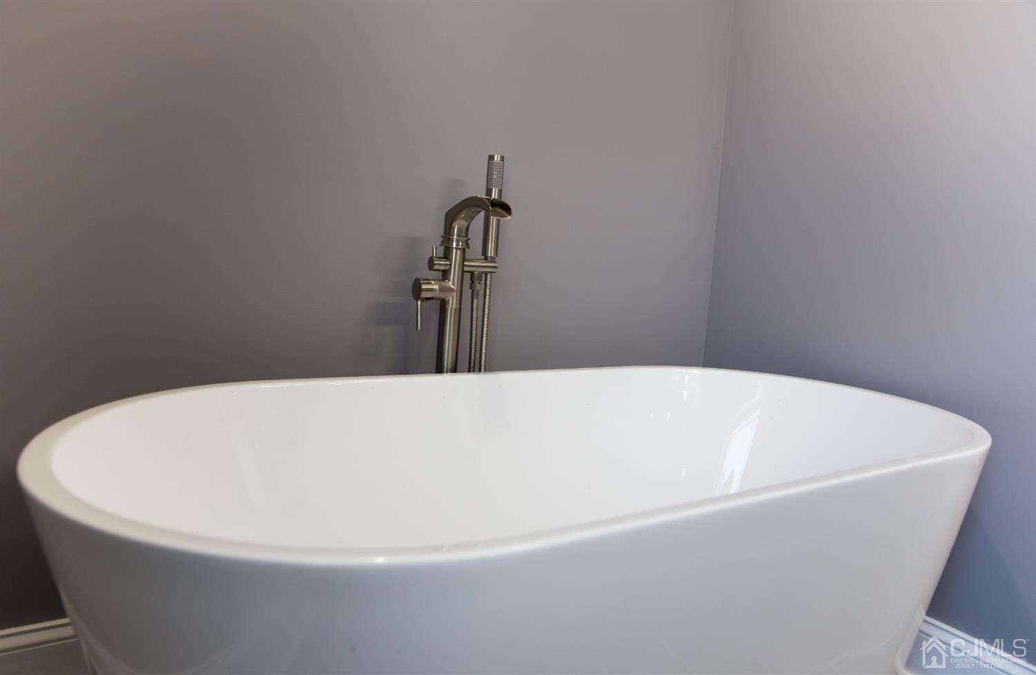 1406 Osage Road North Brunswick, NJ 08902 - Photo 23 of 40 Gallery Image 23