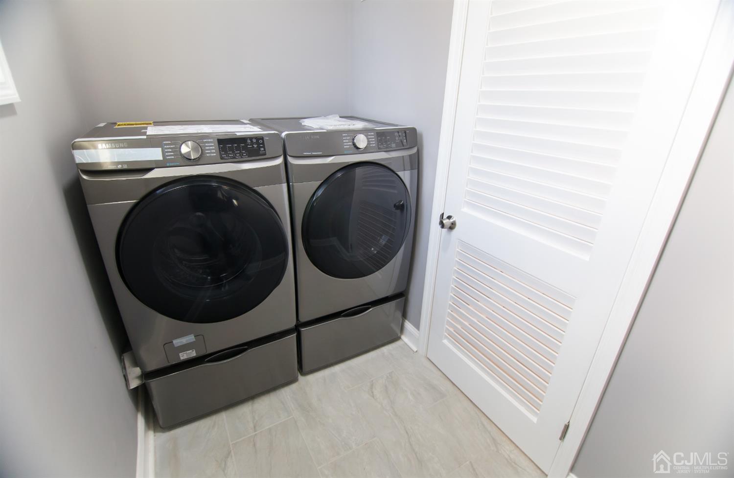 1406 Osage Road North Brunswick, NJ 08902 - Photo 35 of 40 Gallery Image 35