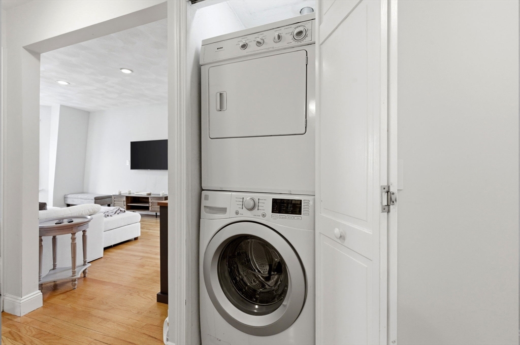 587 East 4th Street, Unit 3 Boston, MA 02127 - Photo 17 of 21