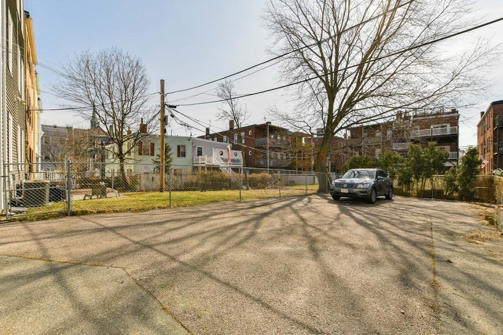 587 East 4th Street, Unit 3 Boston, MA 02127 - Photo 18 of 21