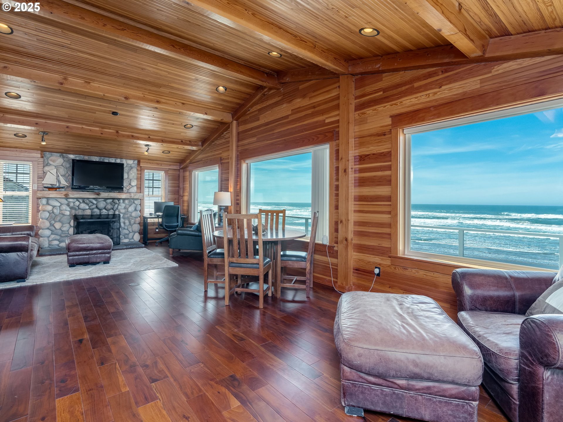6937 Northwest Logan Road Lincoln City, OR 97367 - Photo 40 of 47