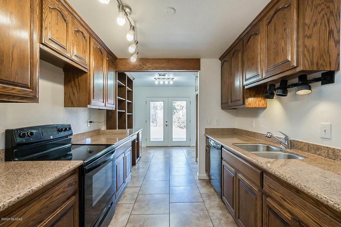 3436 West Raintree Drive Tucson, AZ 85741 - Photo 3 of 34