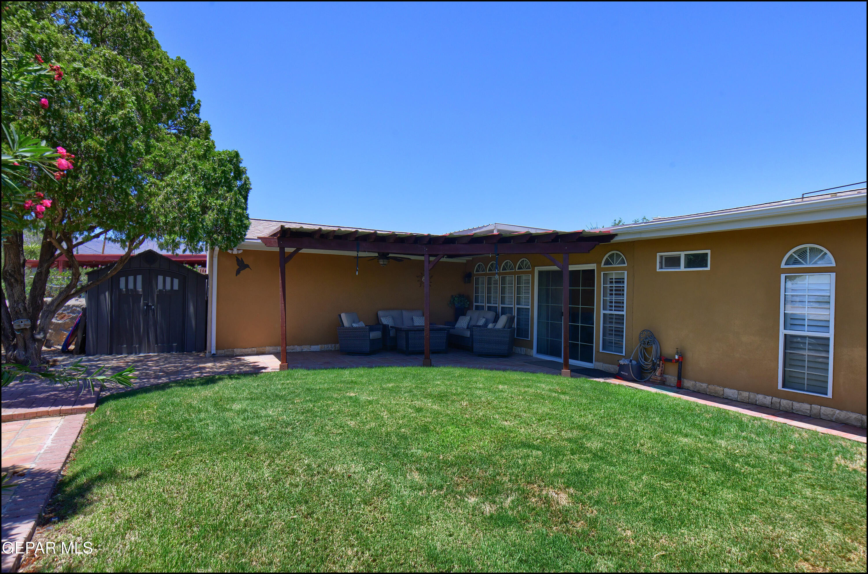 5316 Garry Owen Road El Paso, TX 79903 - Photo 34 of 38 35