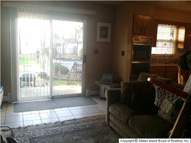 276 Harbor Road Staten Island, NY 10303 - Photo 15 of 20 Additional Photo