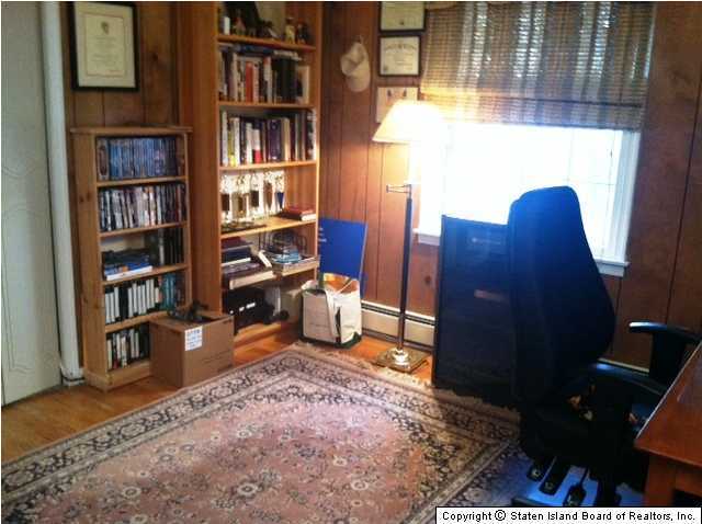276 Harbor Road Staten Island, NY 10303 - Photo 3 of 20 Additional Photo