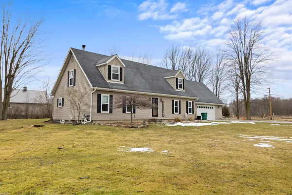 $432,500 | 2030 Palms Road, Columbus, MI 48063