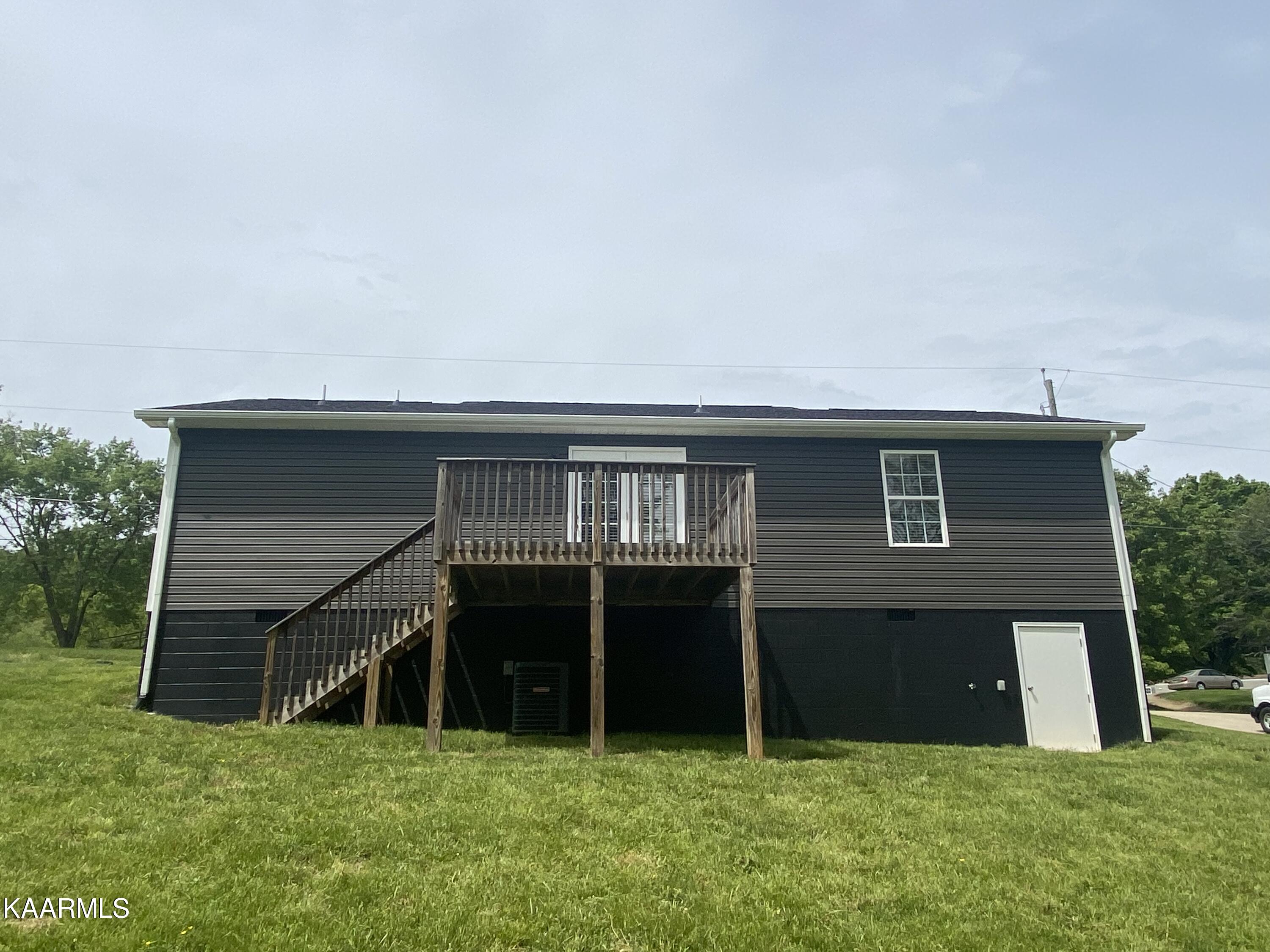 406 Hubbs Grove Road Maynardville, TN 37807 - Photo 4 of 22 BEEABC69-C120-4B47-AFB3-458B52122839