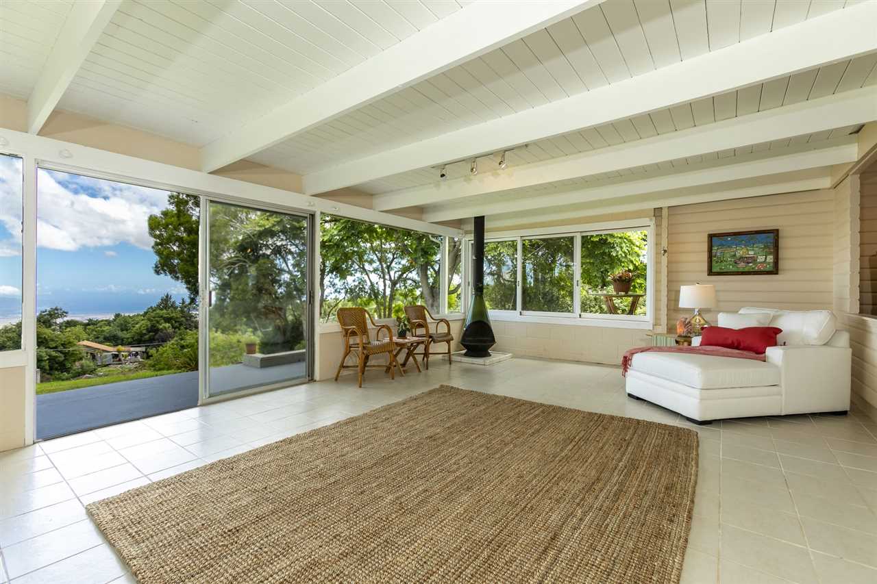 114 Alae Road Kula, HI 96790 - Photo 7 of 30 a living room with furniture and window