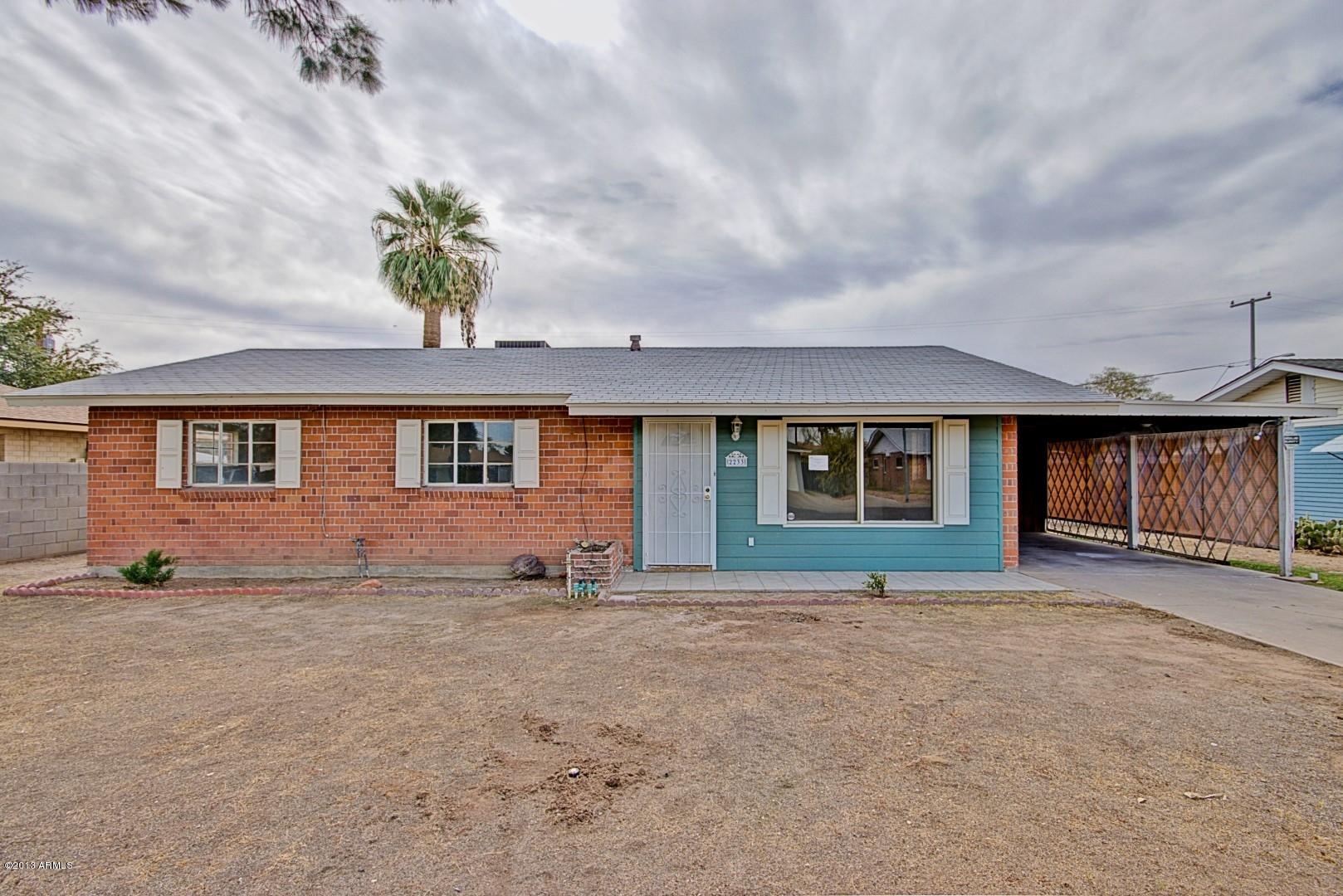 2233 West Cheery Lynn Road Phoenix, AZ 85015 - Photo 1 of 28 Cherry Lynn (1)