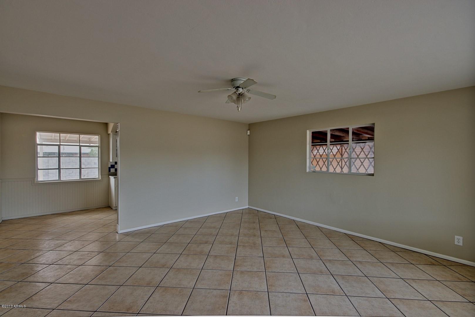 2233 West Cheery Lynn Road Phoenix, AZ 85015 - Photo 4 of 28 Cherry Lynn (4)