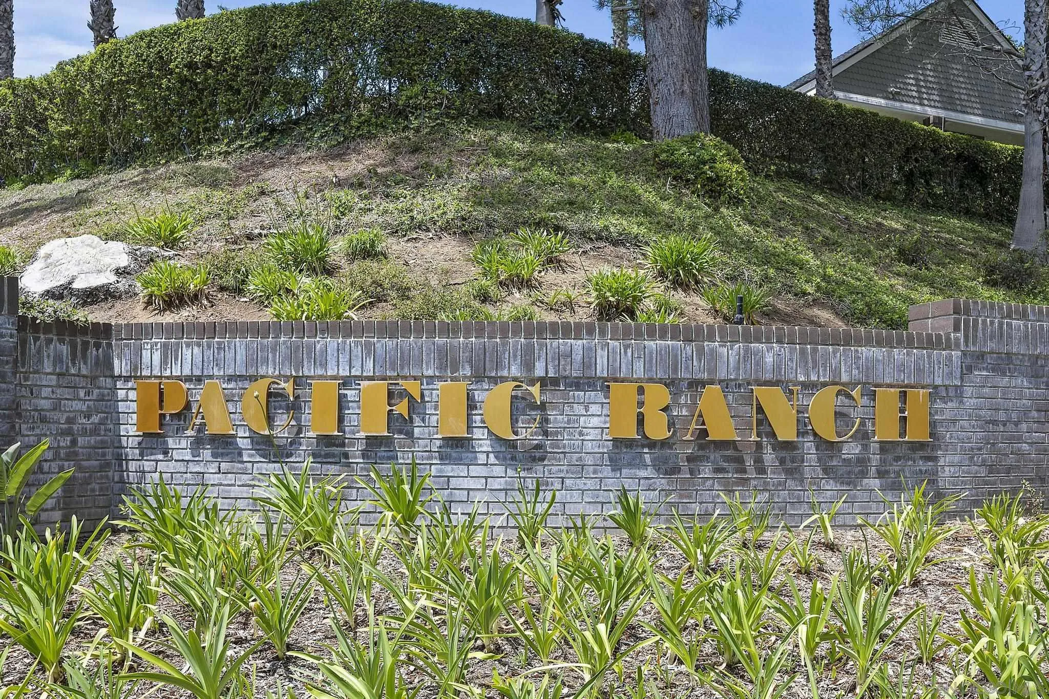 1554 Pacific Ranch Drive Encinitas, CA 92024 - Photo 46 of 55 Gallery Image 46