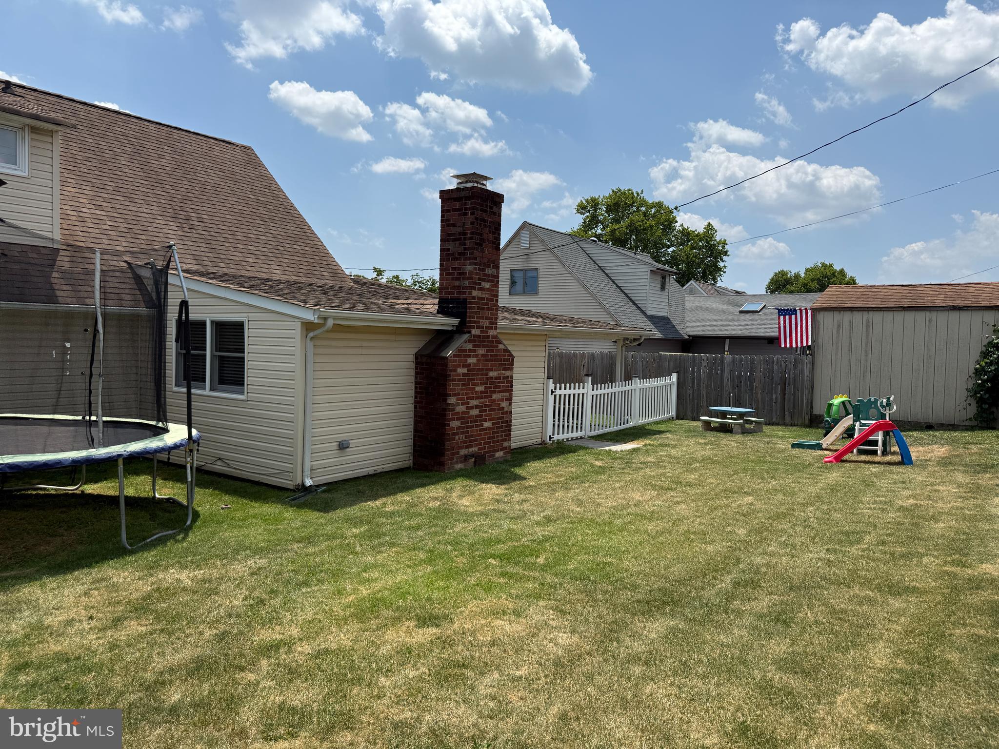 81 Queen Lily Road Levittown, PA 19057 - Photo 42 of 47